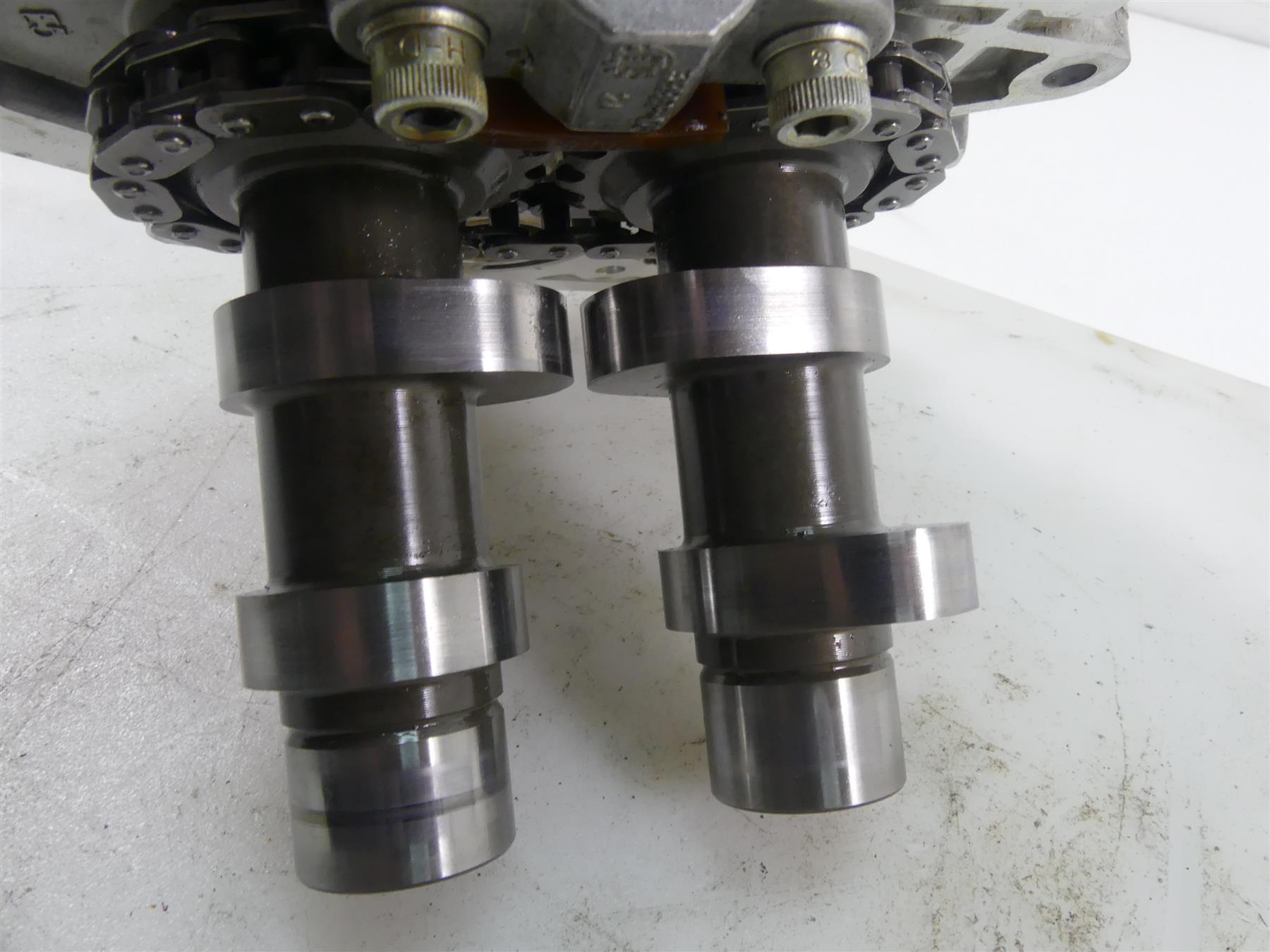 2009 Harley Dyna FXDF SE CVO Fat Bob Camshaft Cam Shafts & Plate 25638-07 {{ shop.shopifyCountryName }} - Mototech271