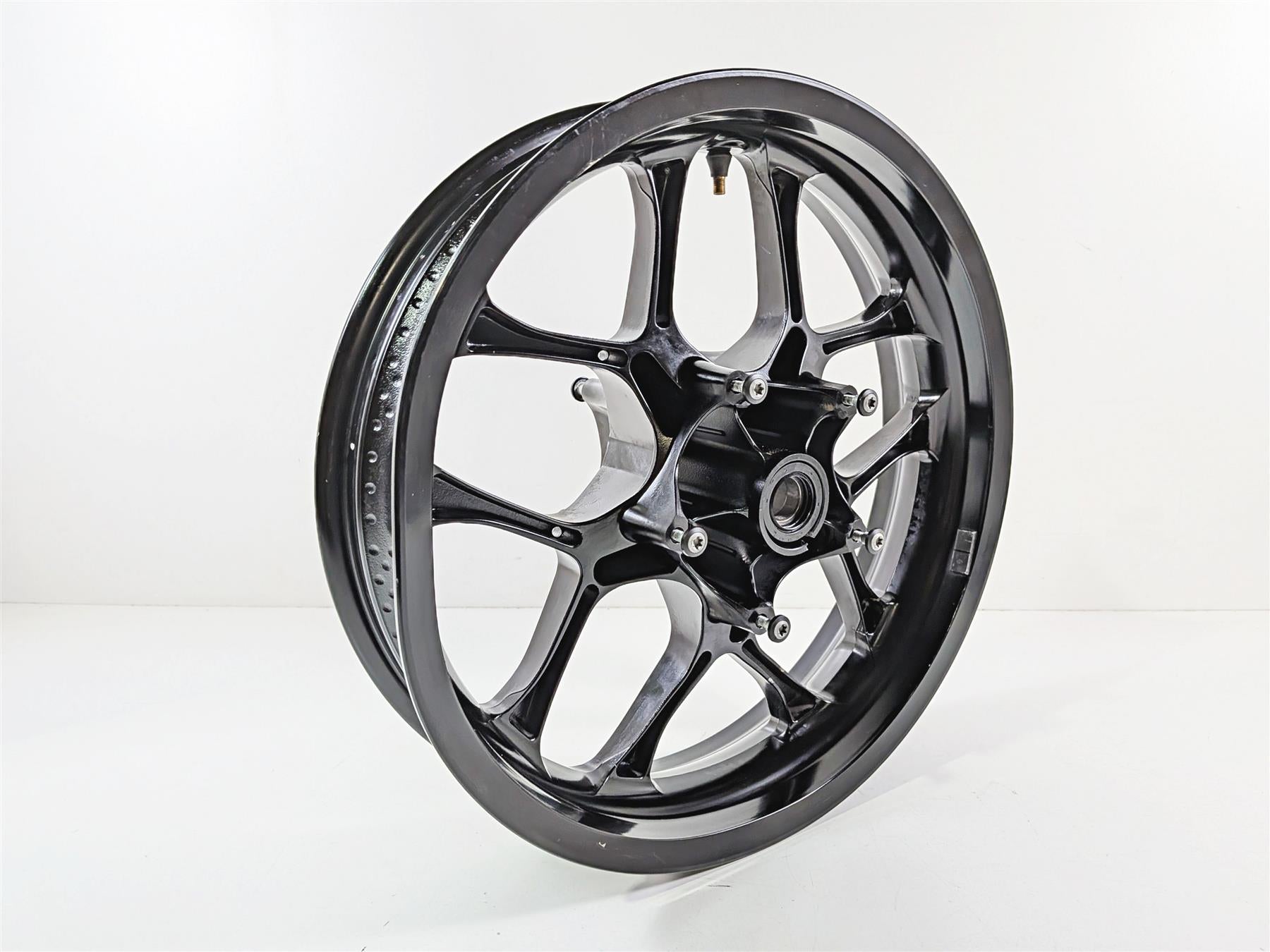 2024 Yamaha YZF R1 RN65 17x3.5 Front Wheel Rim - Damage - Read 2CR-25168-00 {{ shop.shopifyCountryName }} - Mototech271