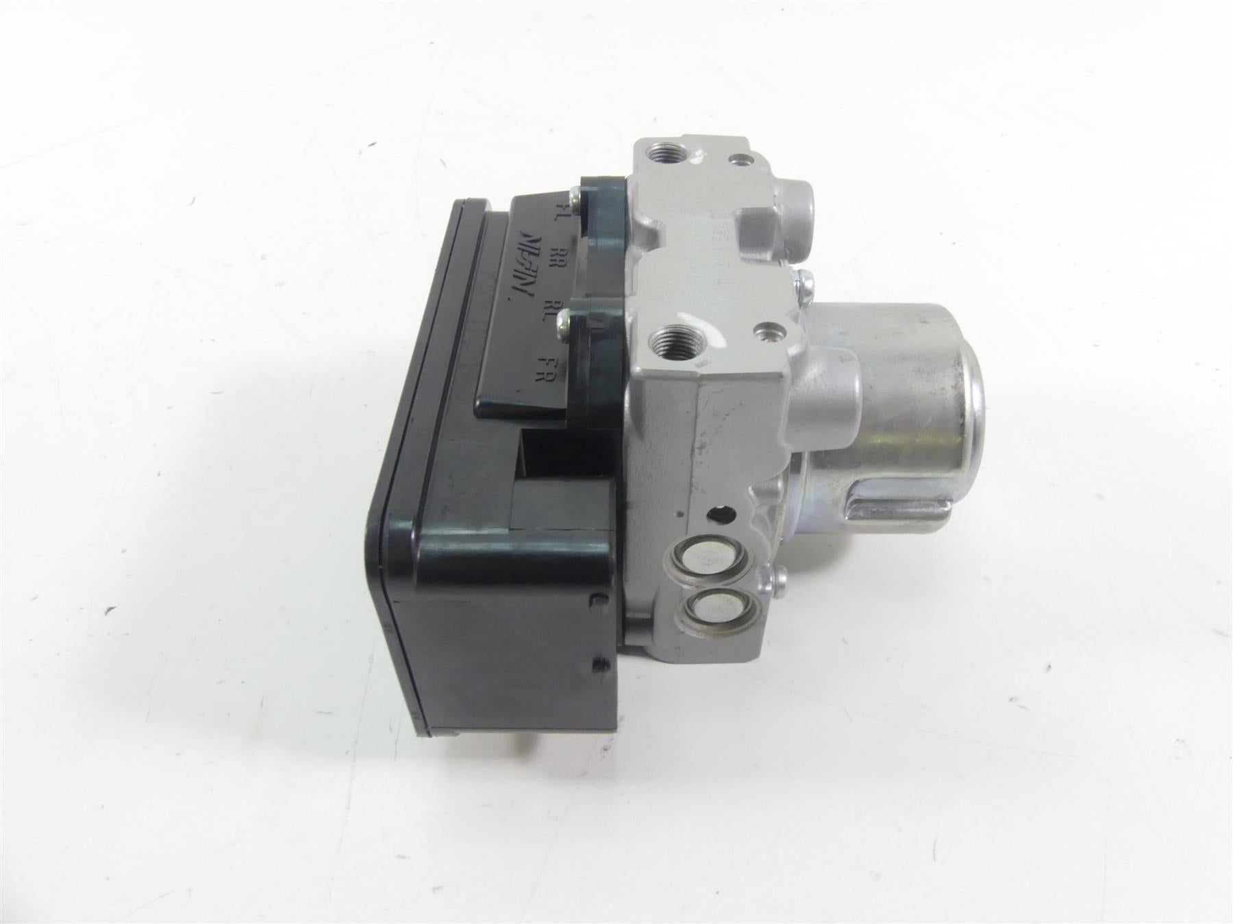 2021 Kawasaki ZX1400 ZX14R Ninja Nissin Abs Brake Pump Module Unit 16082-0759 {{ shop.shopifyCountryName }} - Mototech271