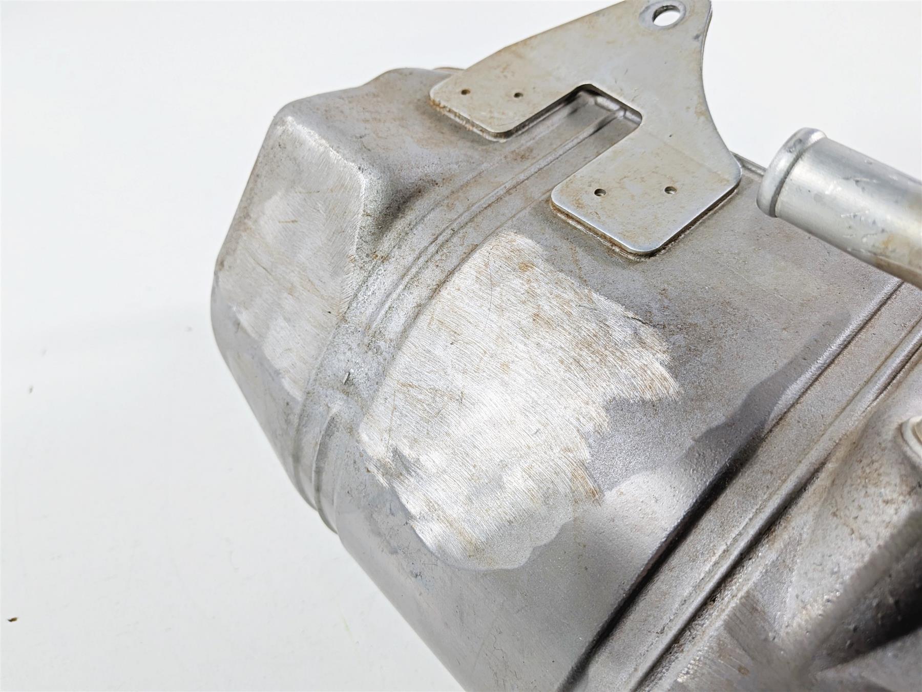 2021 Yamaha YXZ1000R EPS SS SE Oil Tank Reservoir 2HC-21751-01-00 2HC-21751-02 {{ shop.shopifyCountryName }} - Mototech271