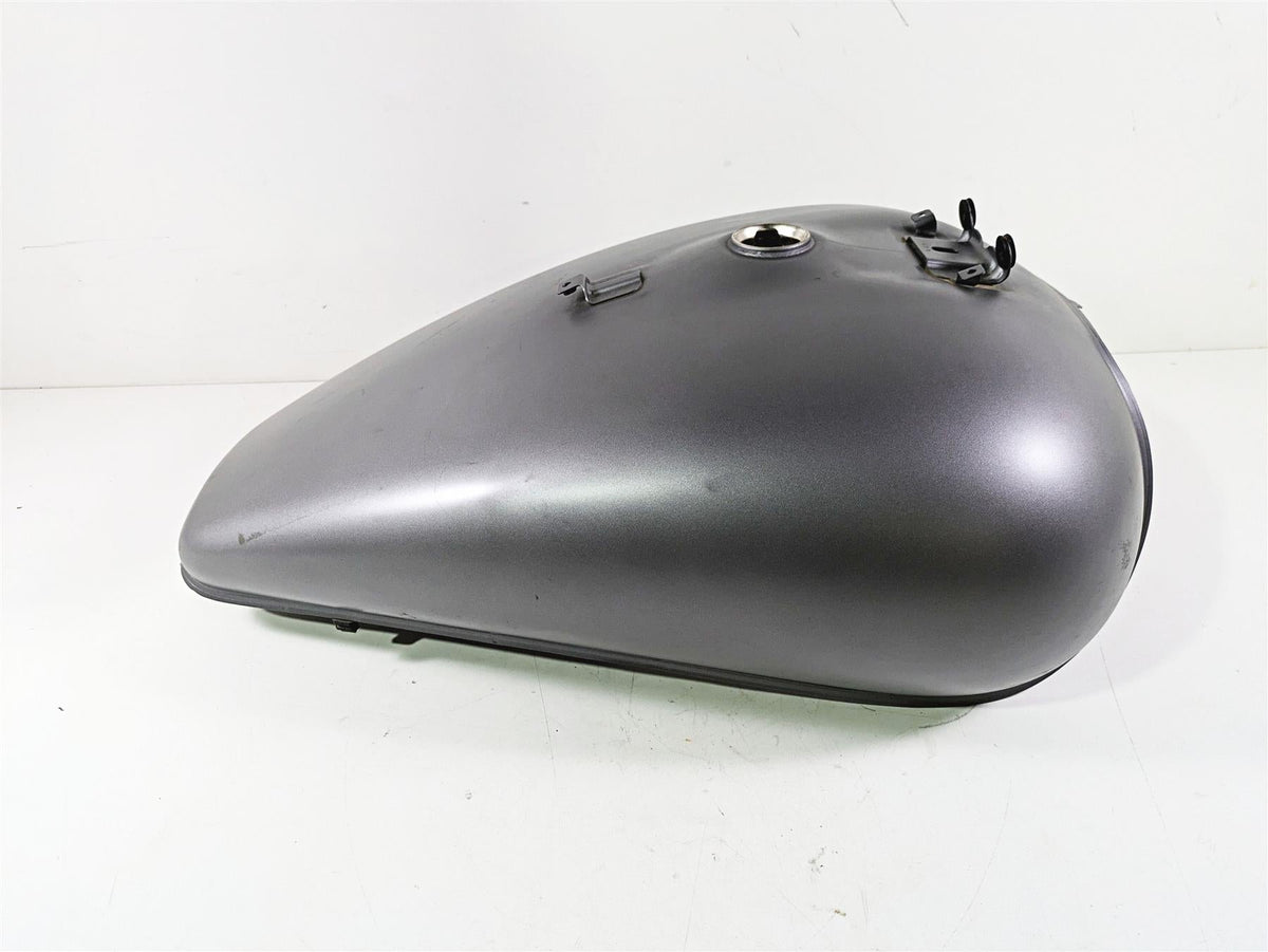 2016 Suzuki M109R VZR1800 Boulevard Fuel Gas Petrol Tank - Dent 49100-48G50 {{ shop.shopifyCountryName }} - Mototech271