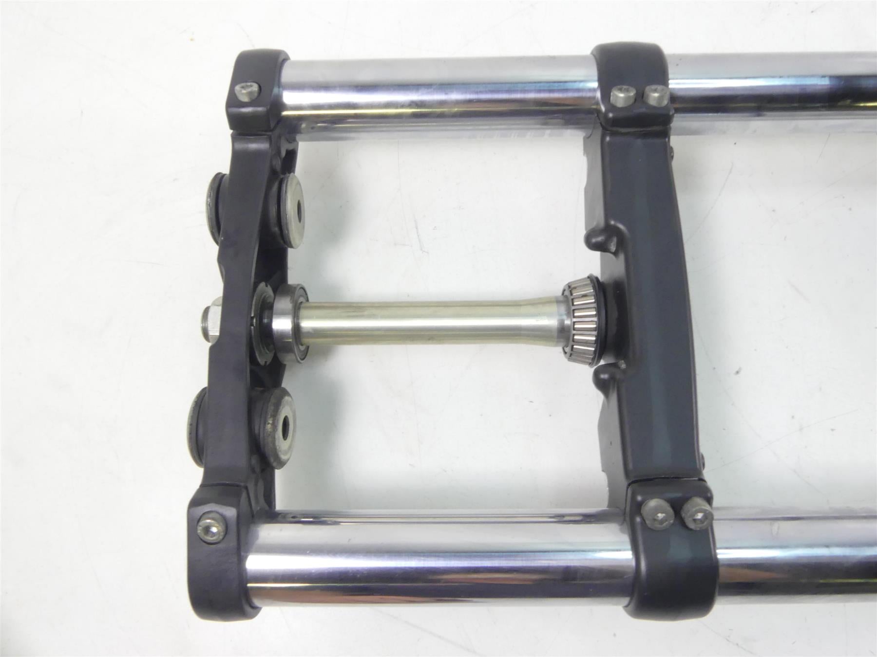 2011 Victory Vision Tour Straight Front Forks + Triple Trees & Axle Set 1823390 {{ shop.shopifyCountryName }} - Mototech271