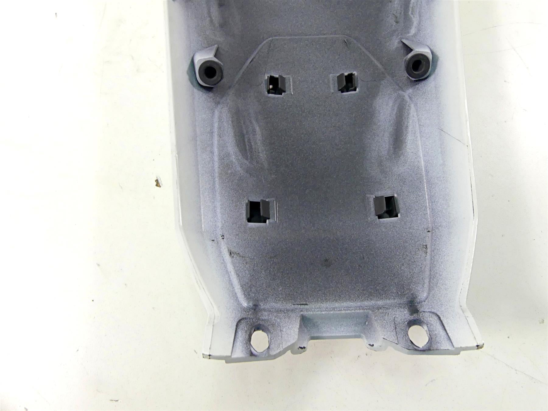 2014 BMW R1200GS K50 Center Fuel Gas Petrol Tank Cover Cowl 46638533667 8536978 {{ shop.shopifyCountryName }} - Mototech271