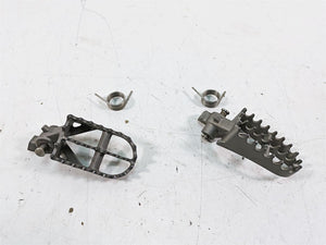 2007 BMW R1200GS K255 Adv Front Footpeg Foot Peg Rest Set 46717694557 | Mototech271