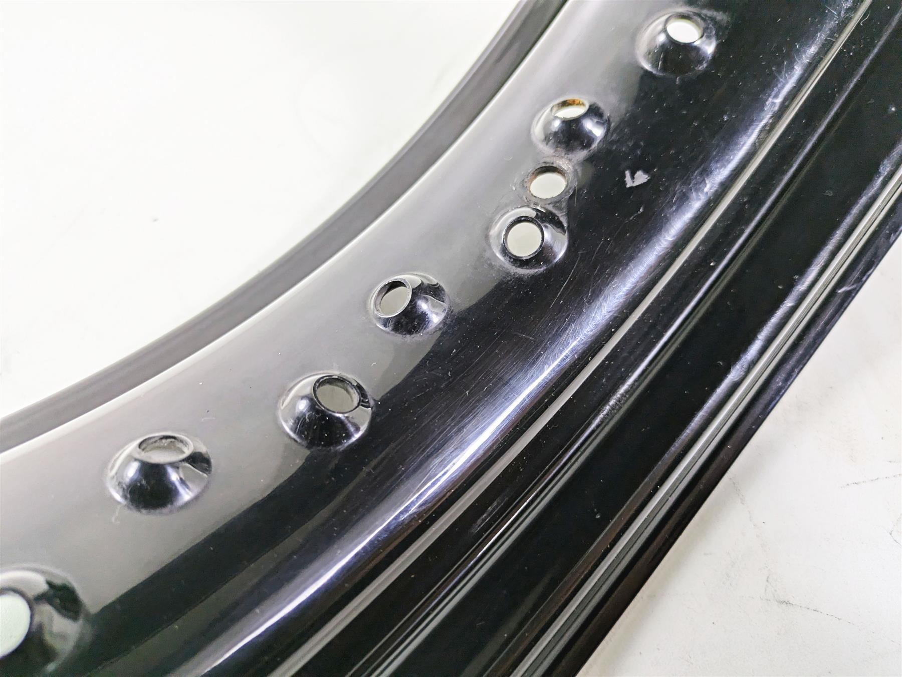 2017 Harley Dyna FXDB Street Bob 17x4.5 Straight Rear Wheel Rim 41430-09A {{ shop.shopifyCountryName }} - Mototech271
