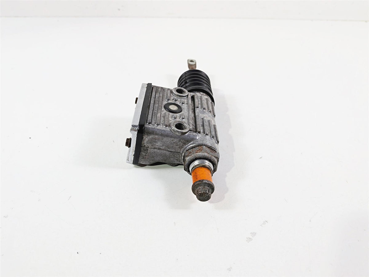 2002 Harley Davidson XLH883 Sportster Rear Brake Master Cylinder 42456-87D {{ shop.shopifyCountryName }} - Mototech271