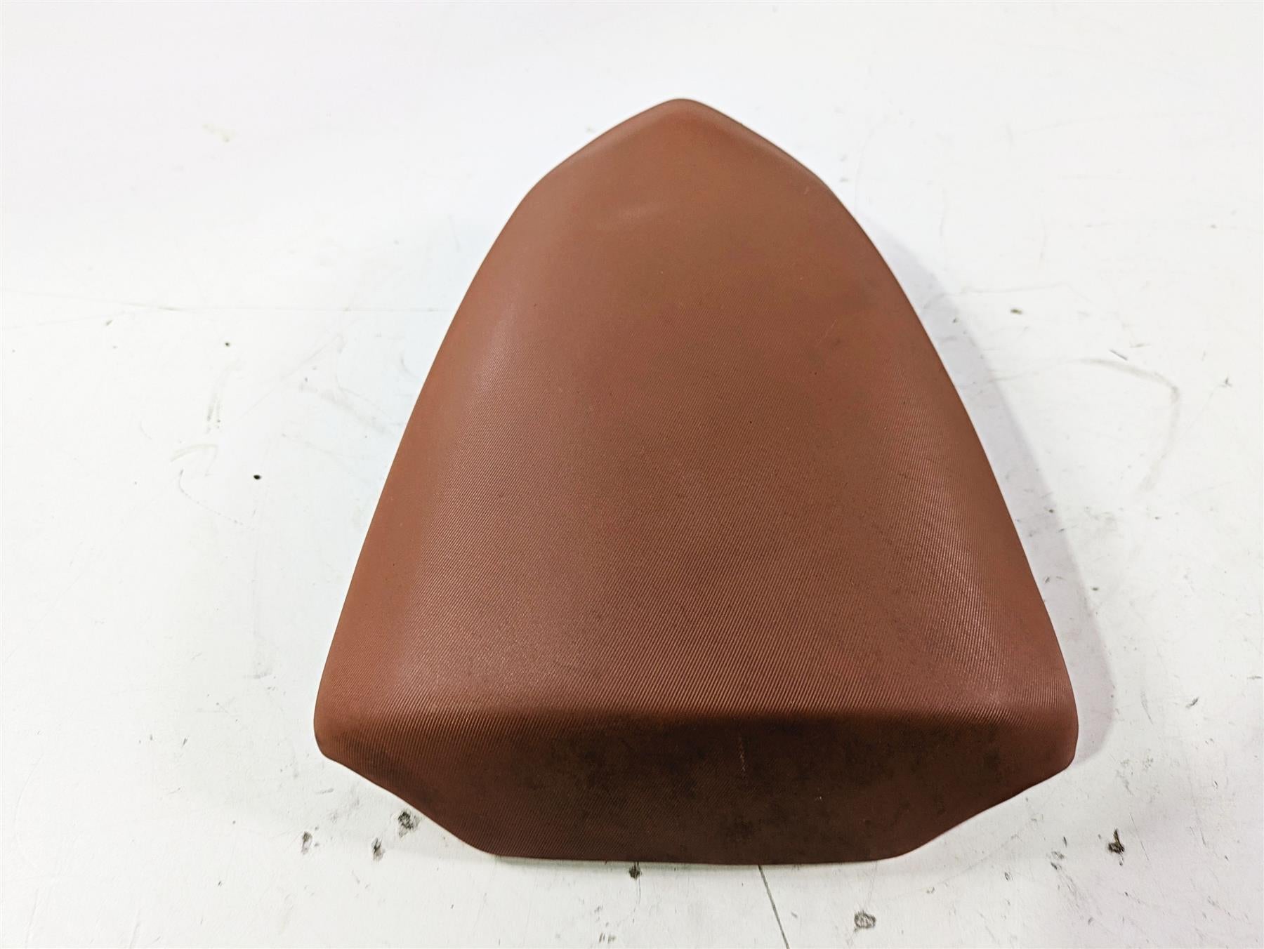2008 Aprilia RSVR 1000 Factory Rear Passenger Seat Red AP8129474 {{ shop.shopifyCountryName }} - Mototech271