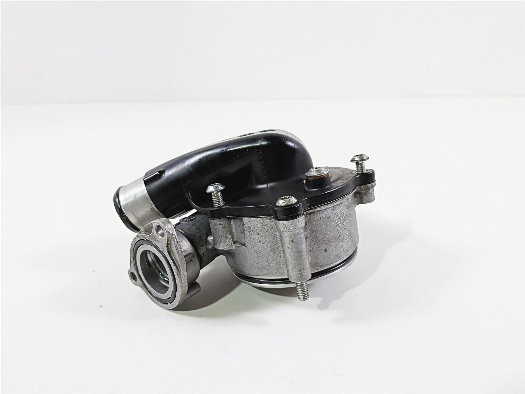 2017 BMW S1000RR K46 Water Pump & Housing Set 11518545699 {{ shop.shopifyCountryName }} - Mototech271