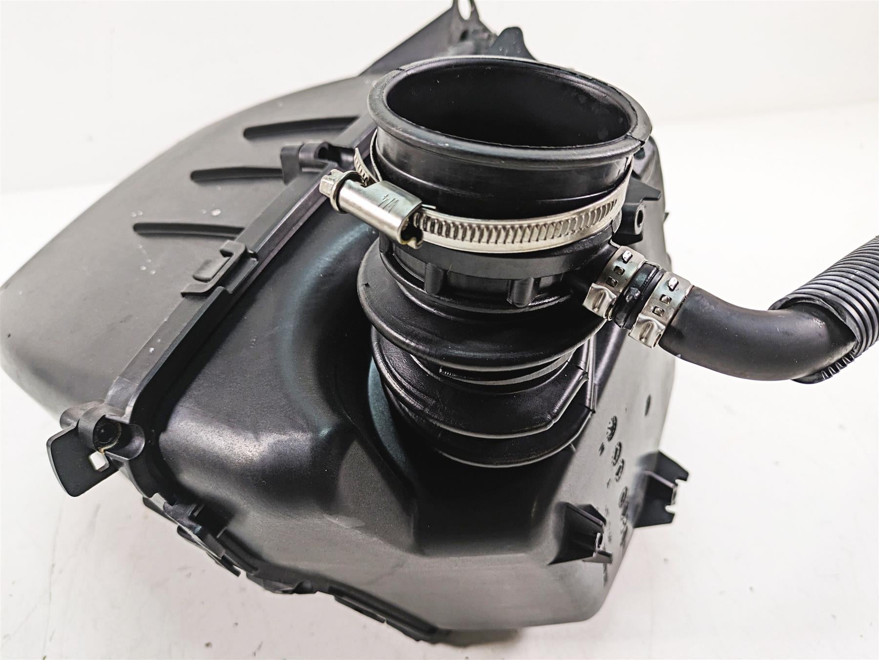 2016 Sea-Doo Spark 900 Air Box Cleaner Breather Filter 273000314 273000386 {{ shop.shopifyCountryName }} - Mototech271
