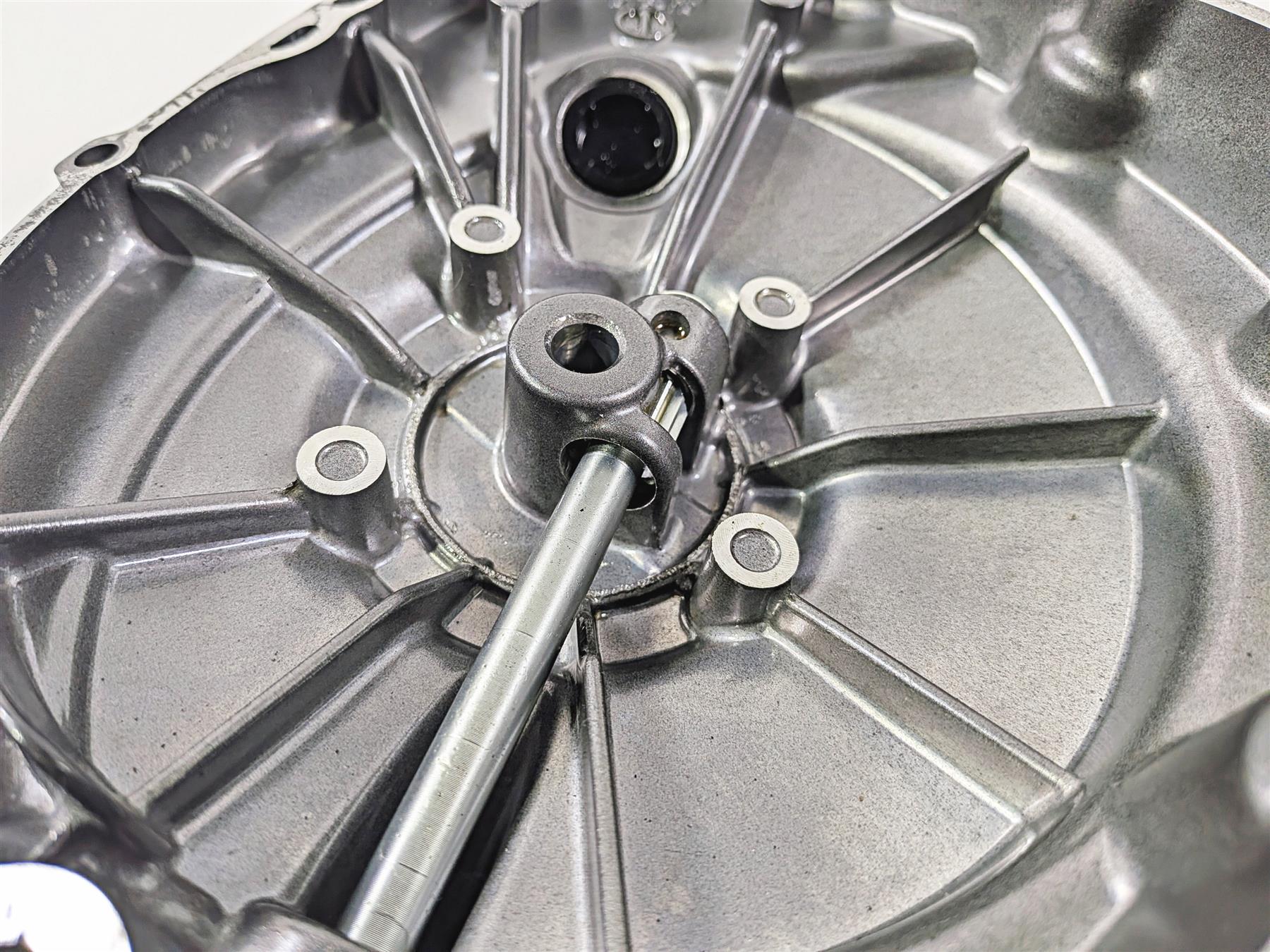 2023 Yamaha MT10 MTN1000 Engine Side Clutch Cover B5Y-15421-00-00 {{ shop.shopifyCountryName }} - Mototech271
