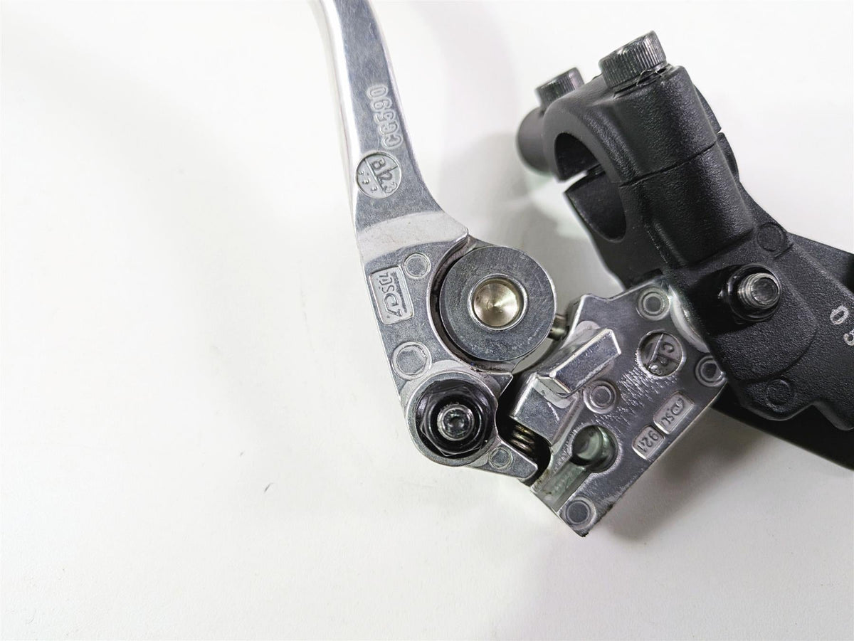 2024 Triumph Tiger 900 GT Clutch Perch & Lever T2043679 {{ shop.shopifyCountryName }} - Mototech271