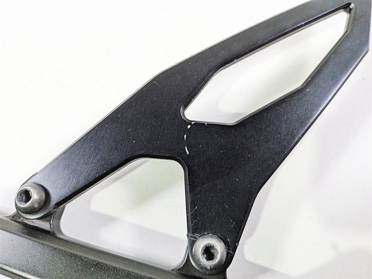2016 Yamaha YZF R1 RN32 Front Left Foot Peg Mount 2CR-27442-00-00 {{ shop.shopifyCountryName }} - Mototech271