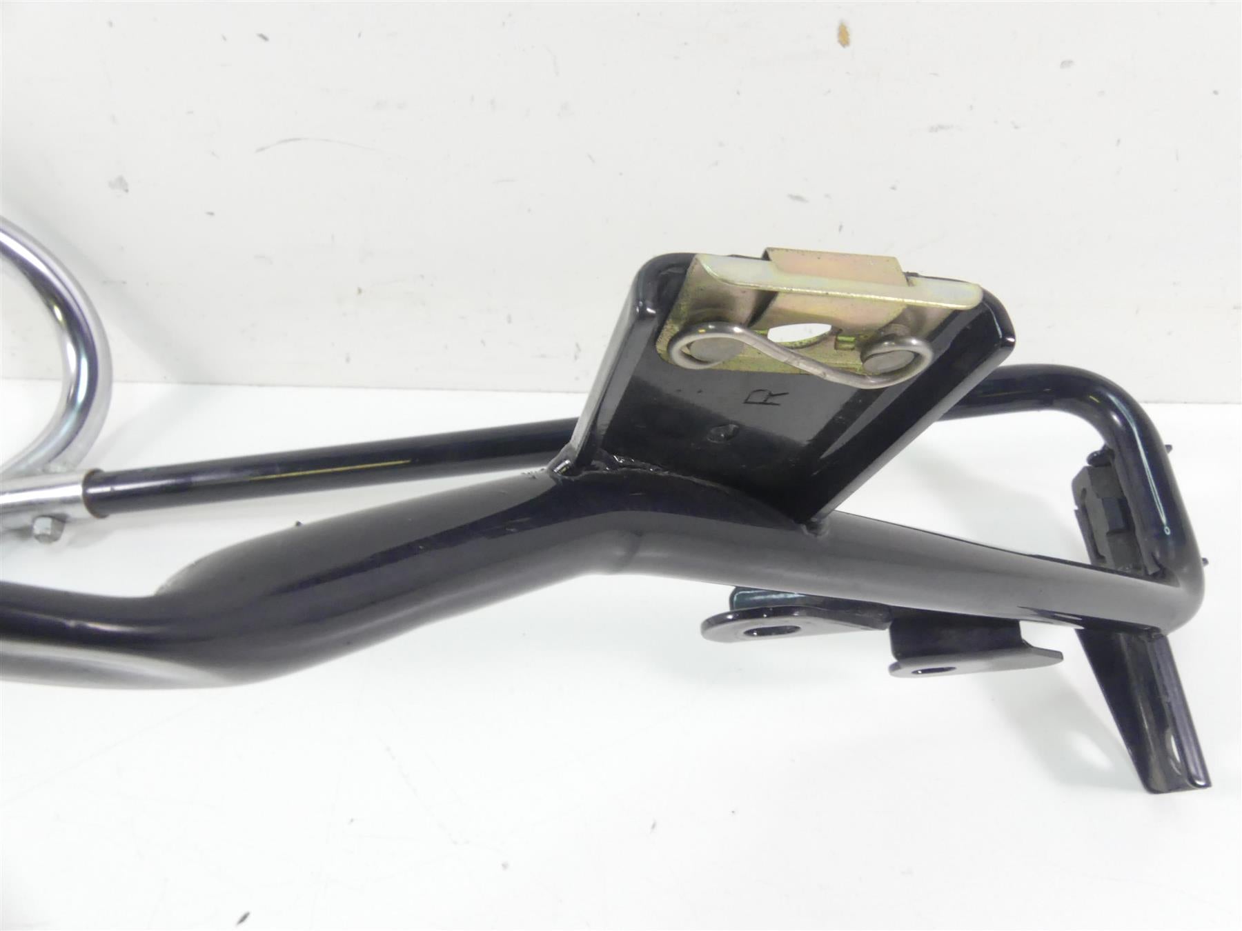 2009 Harley FLHTCU SE4 CVO E-Glide Saddlebag Rail Guard Set 49194-09A 90781-09A {{ shop.shopifyCountryName }} - Mototech271