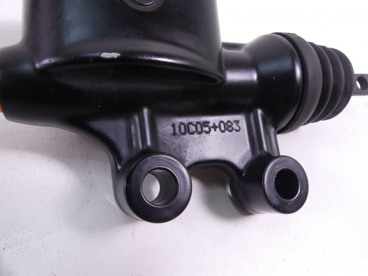 2010 Harley Touring FLHX Street Glide Rear Brake Master Cylinder 41763-08C {{ shop.shopifyCountryName }} - Mototech271