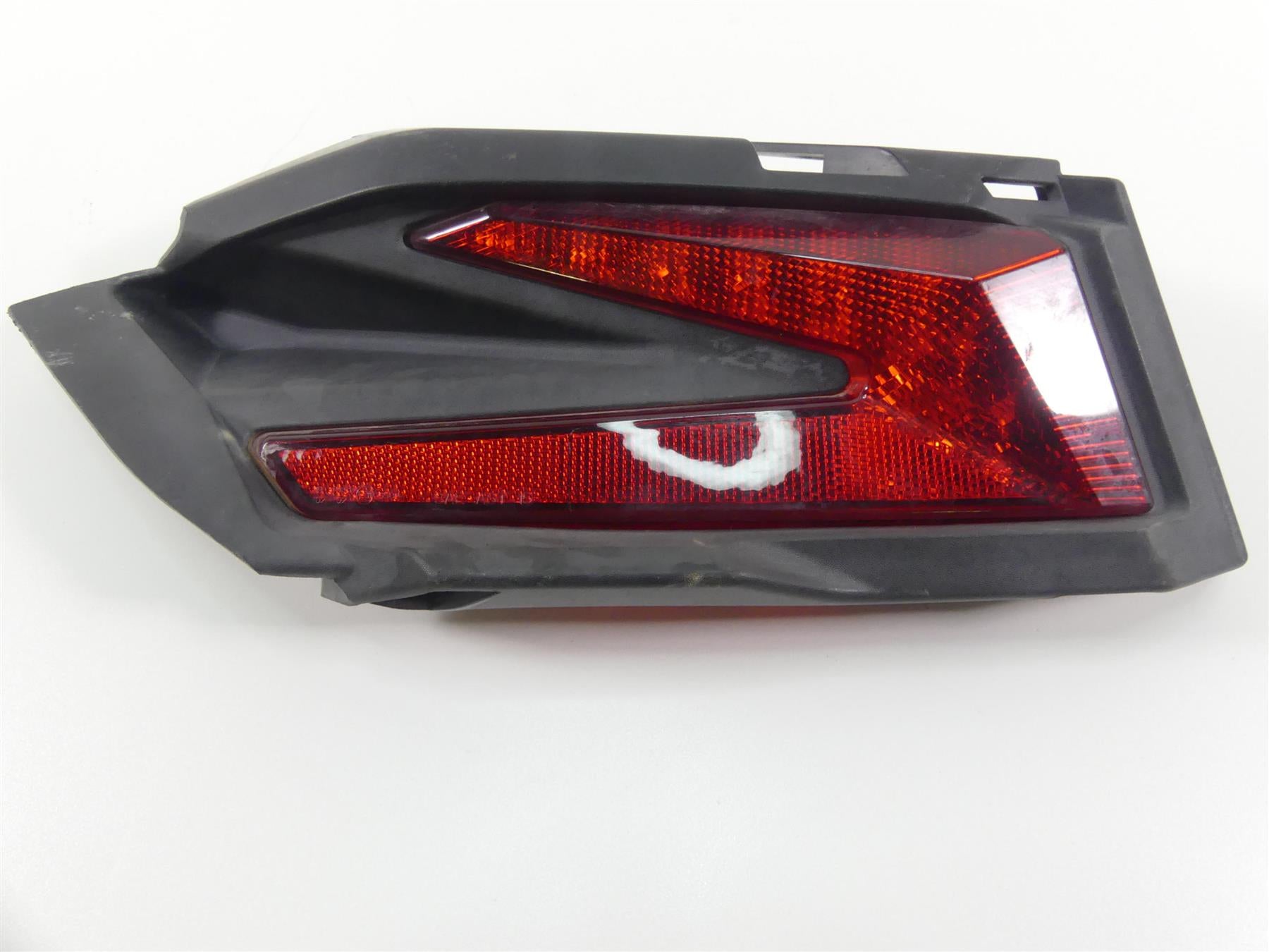 2018 Can Am Maverick X3 Turbo STD Left Taillight Tail Light Lamp 710004743 {{ shop.shopifyCountryName }} - Mototech271