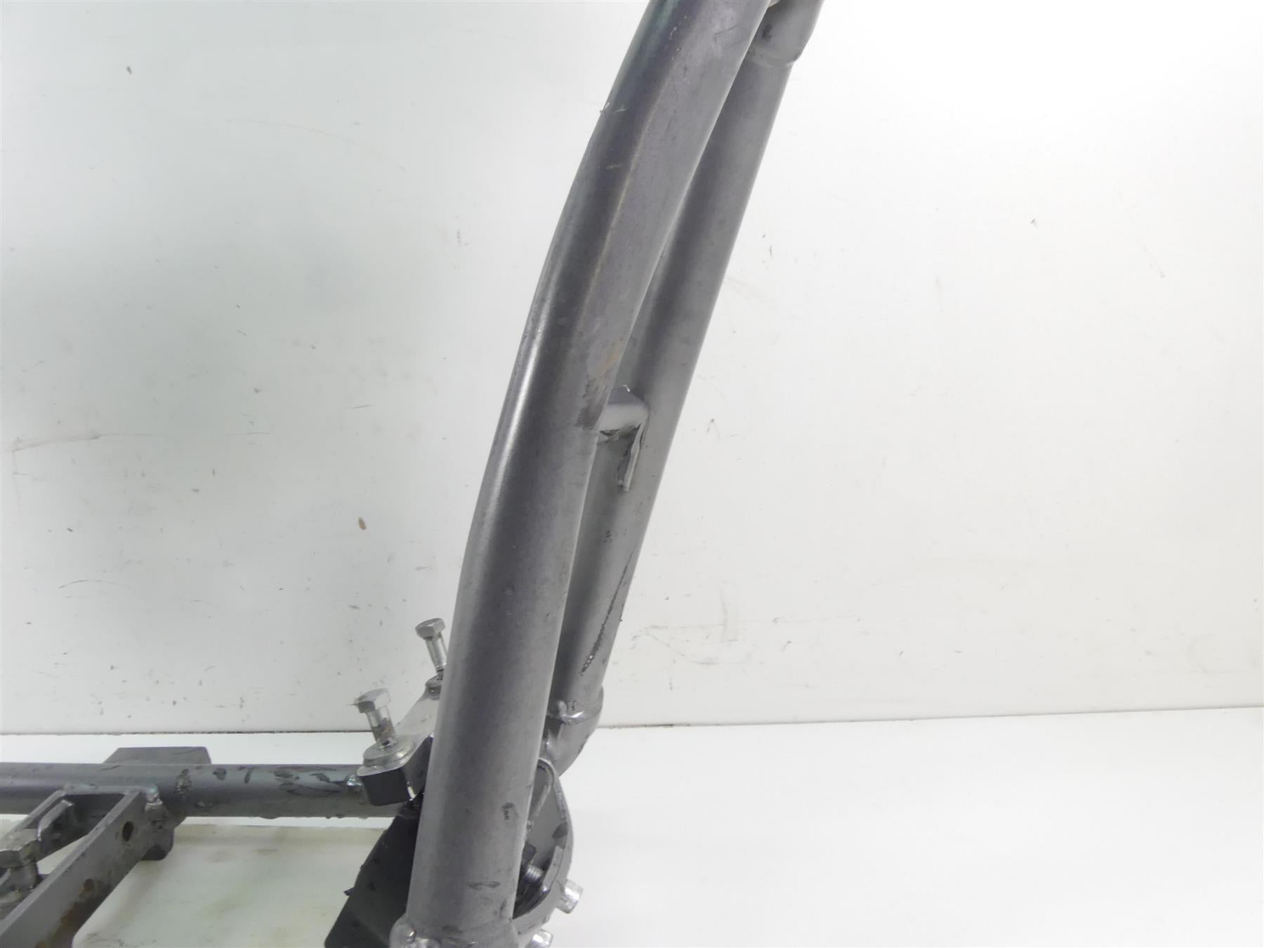 2009 Harley Dyna FXDF SE CVO Fat Bob Bent Main Frame Chassis With Clean Tennessee Title 47281-09CYW | Mototech271