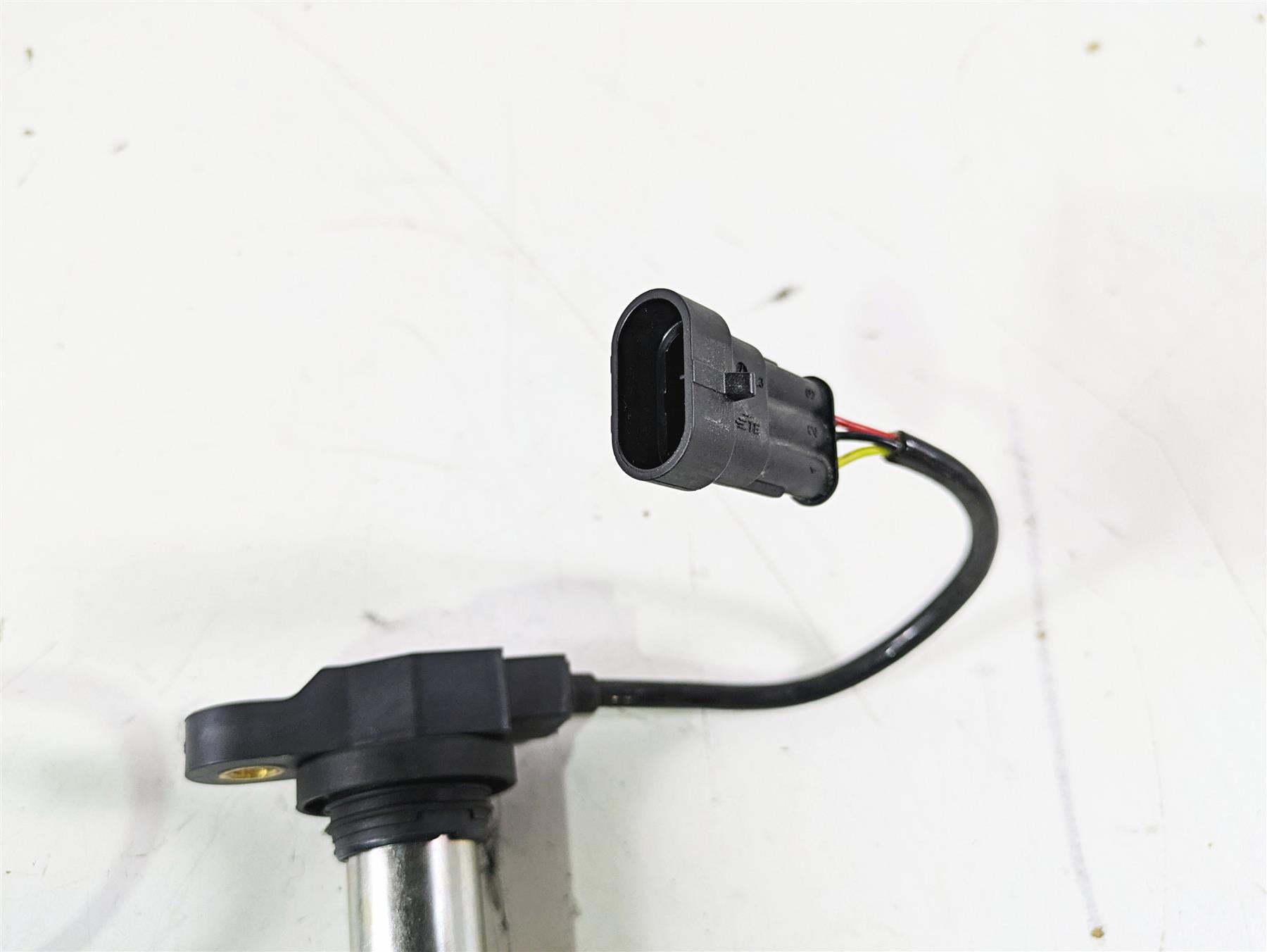 2021 Aprilia RS660 Eldor Stick Ignition Coils Set 857084 {{ shop.shopifyCountryName }} - Mototech271