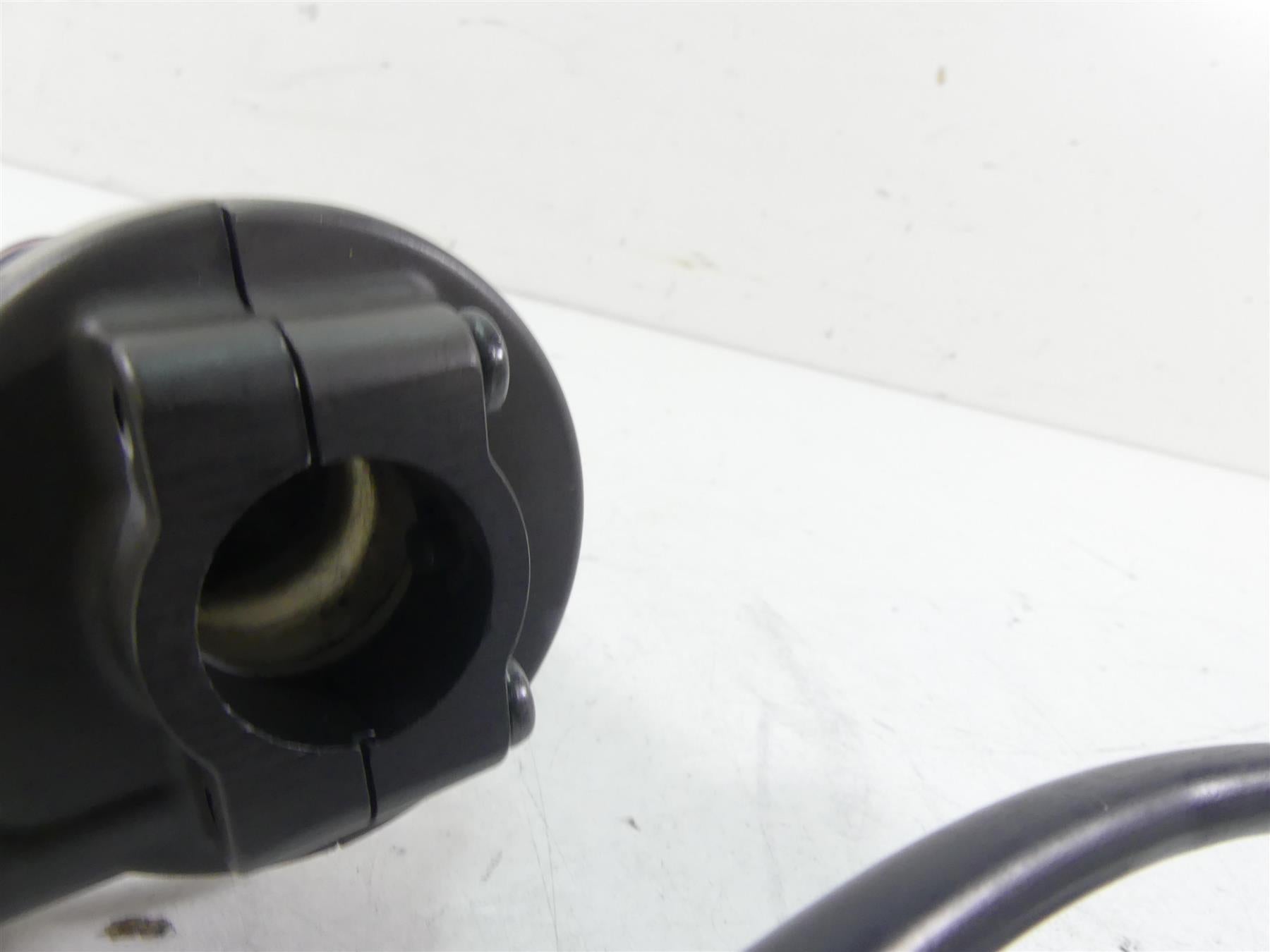 2015 Honda CBR1000 RR SC59 Right Hand Throttle Grip 53140-MCF-305 53140-MCF-000 {{ shop.shopifyCountryName }} - Mototech271