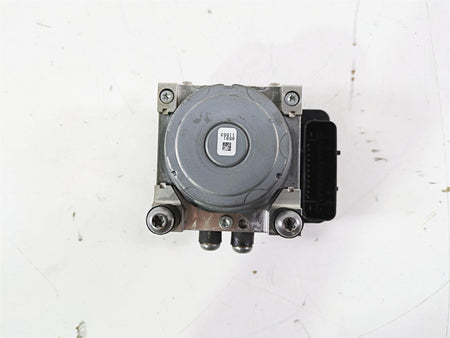2016 BMW R1200GS GSW K50 Abs Brake Pump Module 8561704 {{ shop.shopifyCountryName }} - Mototech271