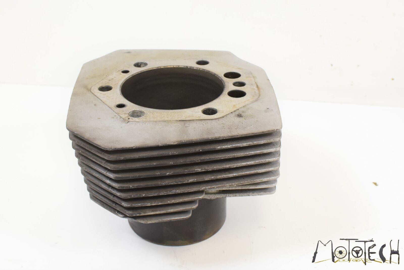 1998 Moto Guzzi V11 1100 California EV Right Cylinder Piston GU30060060 {{ shop.shopifyCountryName }} - Mototech271