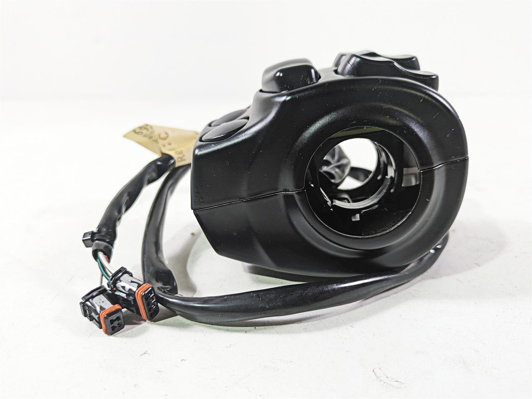 2020 Harley Touring FLHT Electra Glide Right Hand Control Switch 71500127C {{ shop.shopifyCountryName }} - Mototech271