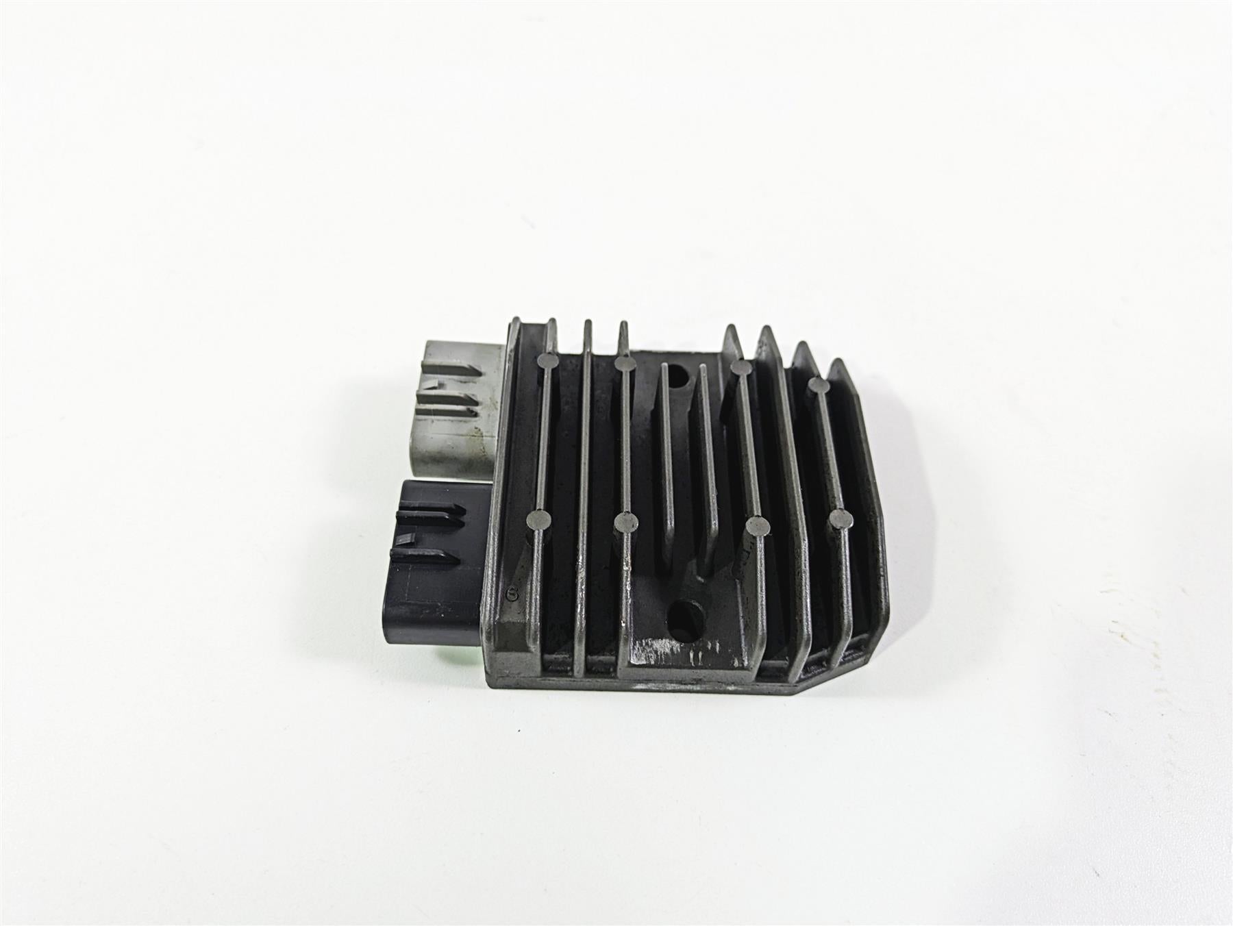 2010 Sea-Doo 4-Tec RXT 215 Rectifier Voltage Regulator SH775AA 710001103 {{ shop.shopifyCountryName }} - Mototech271