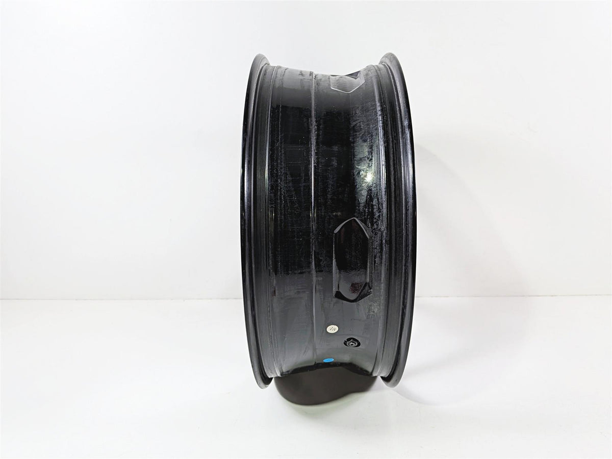 2019 Triumph Speed Triple RS 1050 Straight Nice Rear Wheel Rim 17x6 T2010574 {{ shop.shopifyCountryName }} - Mototech271