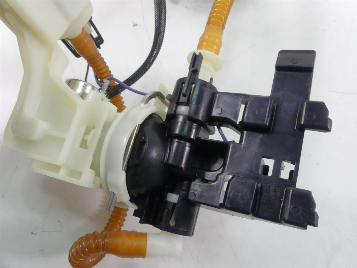 2009 Harley FXDL Dyna Low Rider Fuel Gas Pump & Sending Unit -Tested 75218-04D {{ shop.shopifyCountryName }} - Mototech271