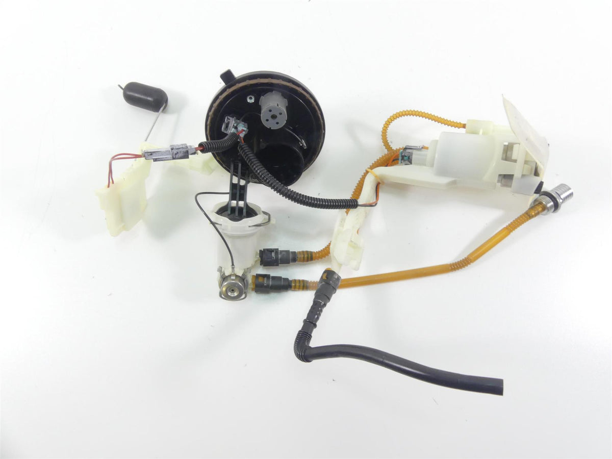 2016 Harley Touring FLHTP Electra Glide Fuel Gas Petrol Pump 7K 75069-08 {{ shop.shopifyCountryName }} - Mototech271