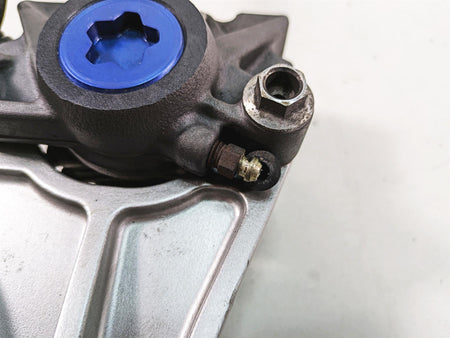 2002 Yamaha FZ1 FZS1000 Fazer Rear Brake Caliper + Line 5LV-2580W-00-00 {{ shop.shopifyCountryName }} - Mototech271