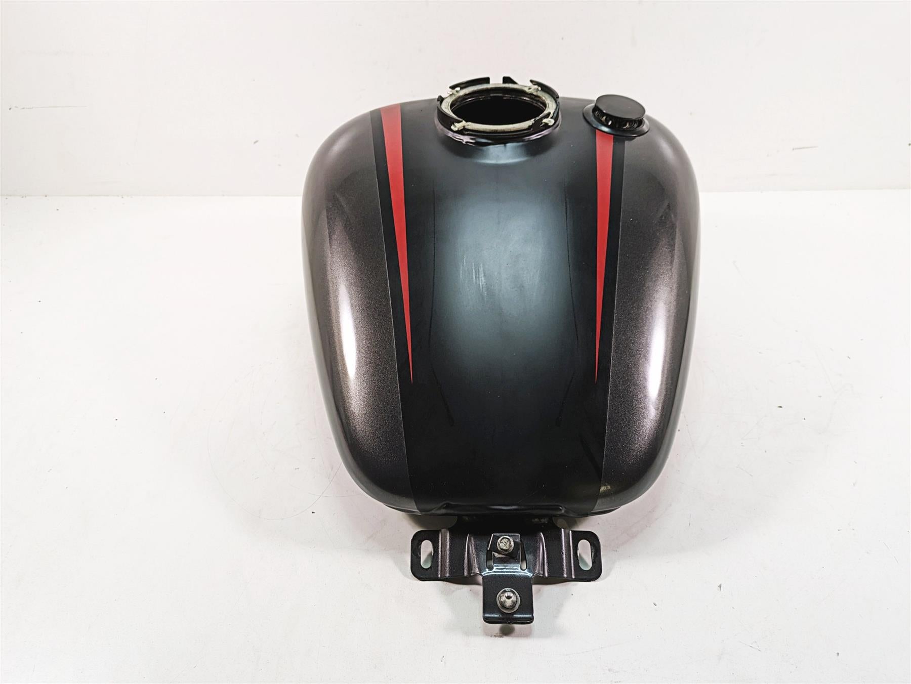 2018 Harley Touring FLHXSE CVO Street Glide Fuel Gas Petrol Tank 61000428EGW {{ shop.shopifyCountryName }} - Mototech271