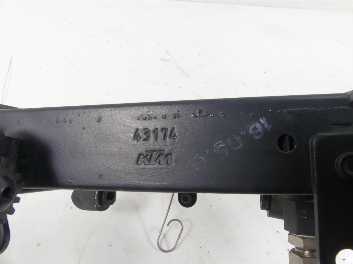 2006 Ducati 999 Biposto Oil Cooler Radiator + Cover & Lines 54840421A {{ shop.shopifyCountryName }} - Mototech271
