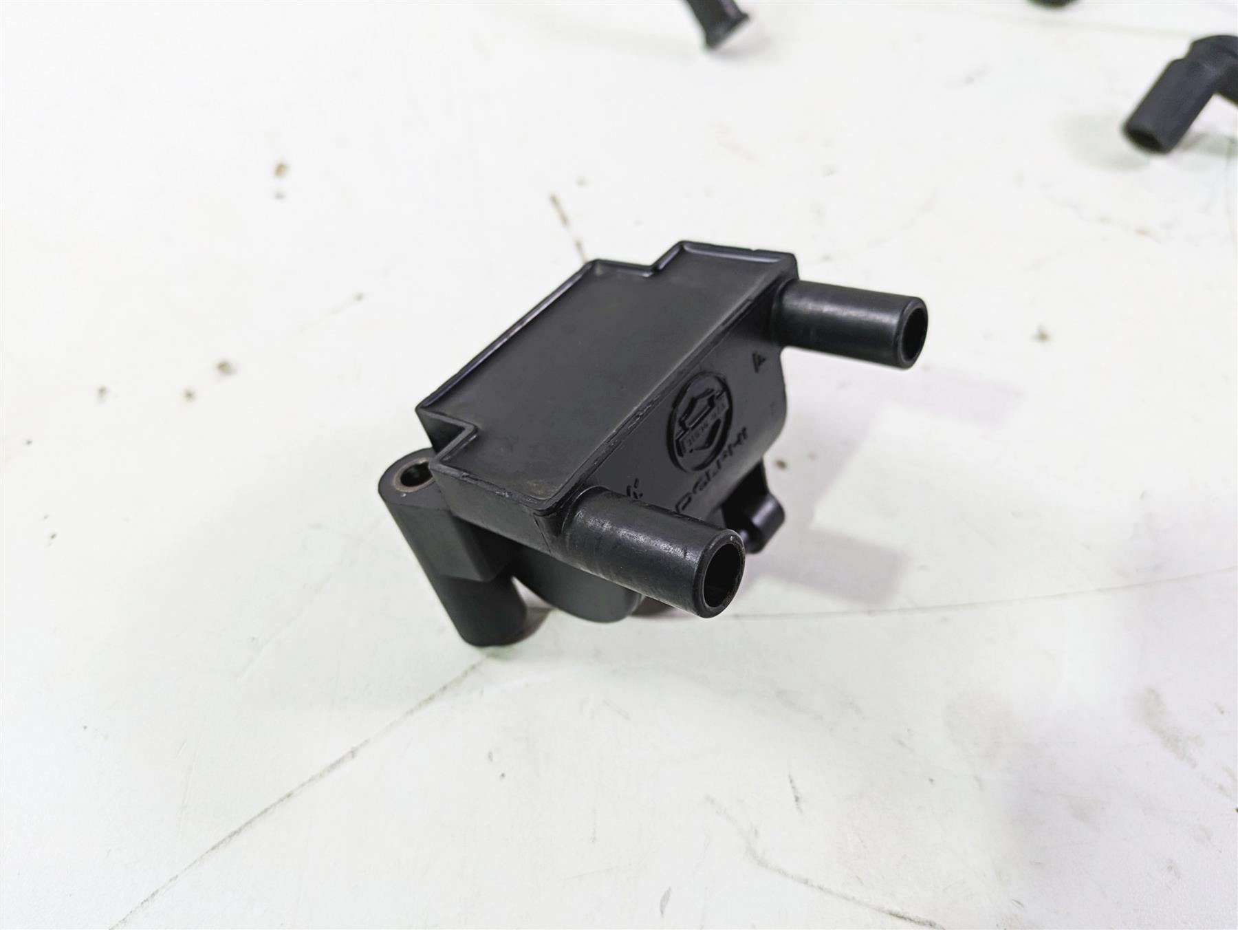 2016 Harley Touring FLTRX Road Glide Ignition Coil & Wires Set Delphi 31696-07A {{ shop.shopifyCountryName }} - Mototech271