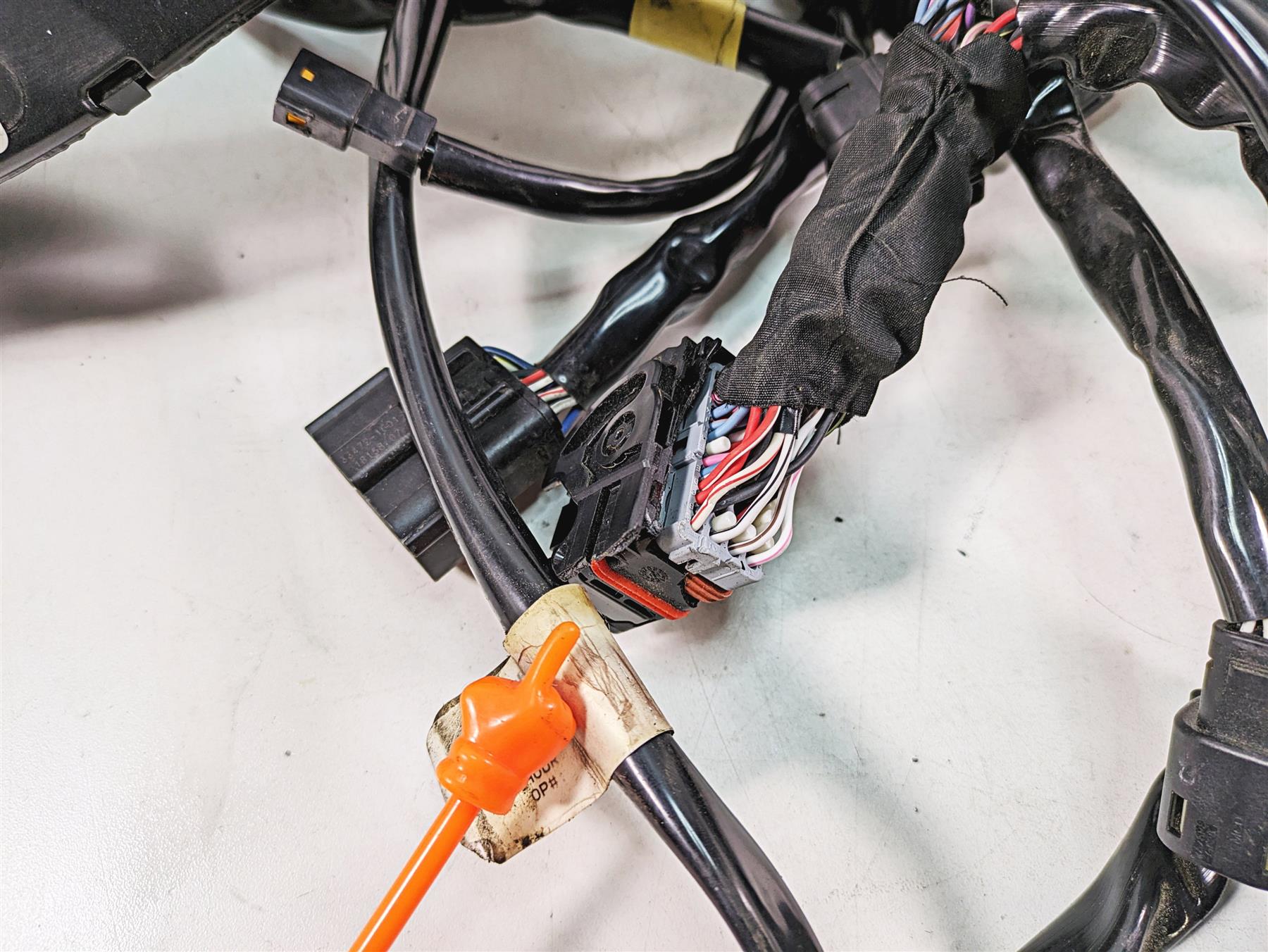 2020 Harley Touring FLHX Street Glide Main Wiring Harness Loom - Read 69201988 {{ shop.shopifyCountryName }} - Mototech271
