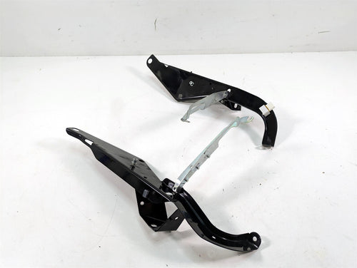 2006 Harley Touring FLHTCUI Electra Glide Front Fairing Mounts 58478-96 58479-96 | Mototech271