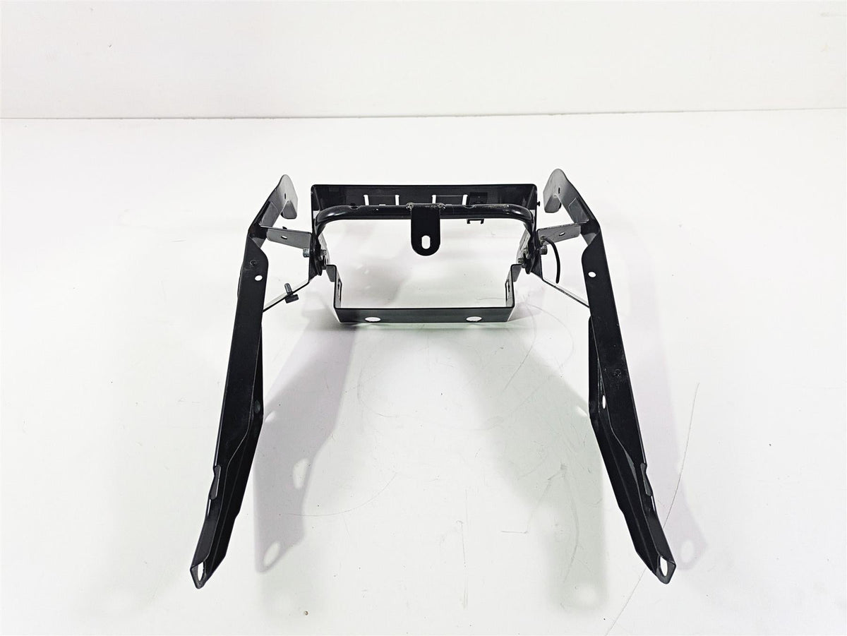 1996 Harley Touring FLHTCUI Electra Glide Front Fairing Mount Brackets 58478-96B {{ shop.shopifyCountryName }} - Mototech271