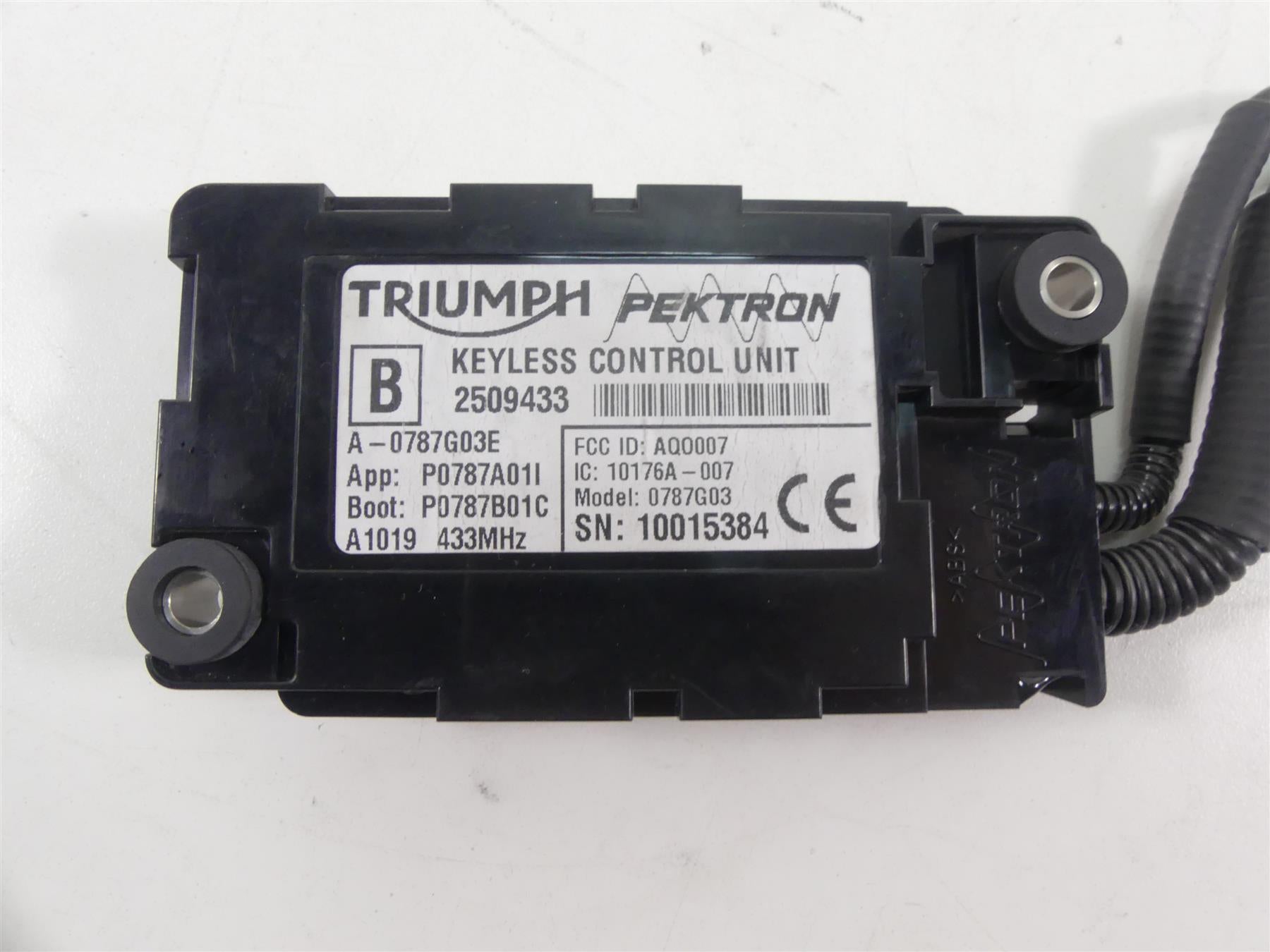 2020 Triumph Speed Triple RS 1050 Ignition Keyless Immobilizer Cdi Ecm T1297117 {{ shop.shopifyCountryName }} - Mototech271