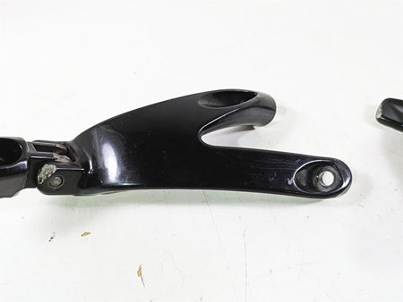 2018 Harley Softail FXFBS Fat Bob Right Rider Footpeg & Brake Pedal 50500746 {{ shop.shopifyCountryName }} - Mototech271