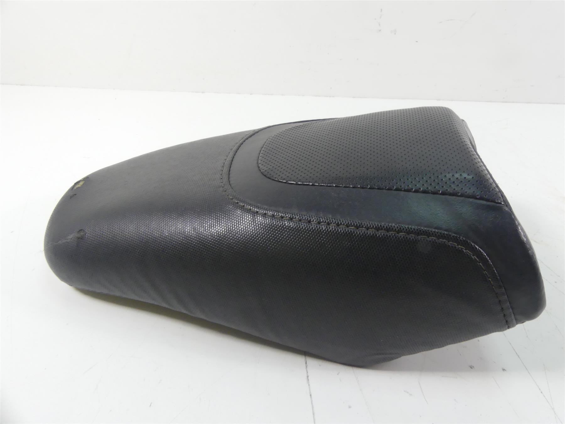 2017 Harley FXSE CVO Pro Street Breakout Rear Passenger Seat Saddle 52400137 {{ shop.shopifyCountryName }} - Mototech271