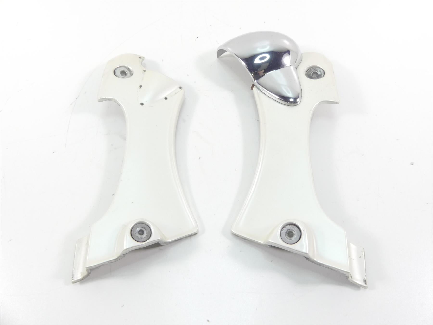 2001 Moto Guzzi California Sp 1100 Left Right Trim Cover Fairing Set GU03467330 {{ shop.shopifyCountryName }} - Mototech271