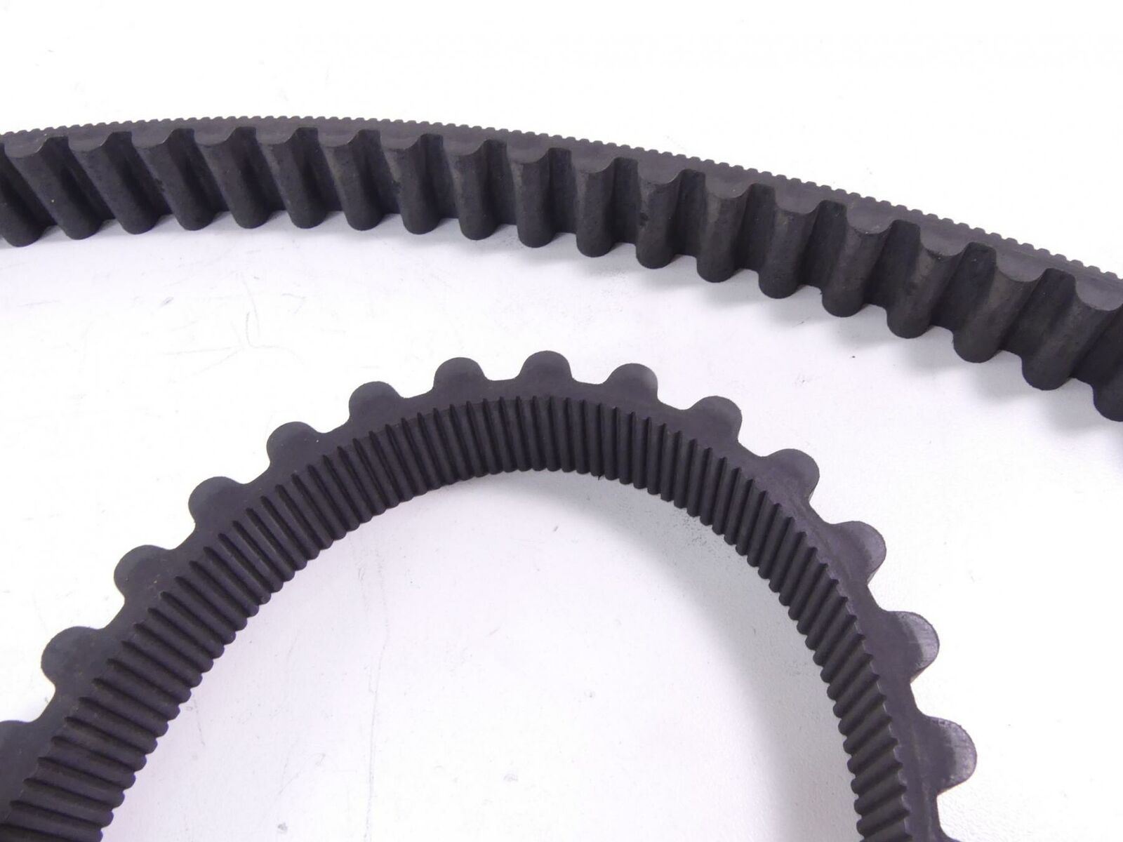 2010 Harley Touring FLHX Street Glide Drive Belt 140T 1" 40024-09 {{ shop.shopifyCountryName }} - Mototech271