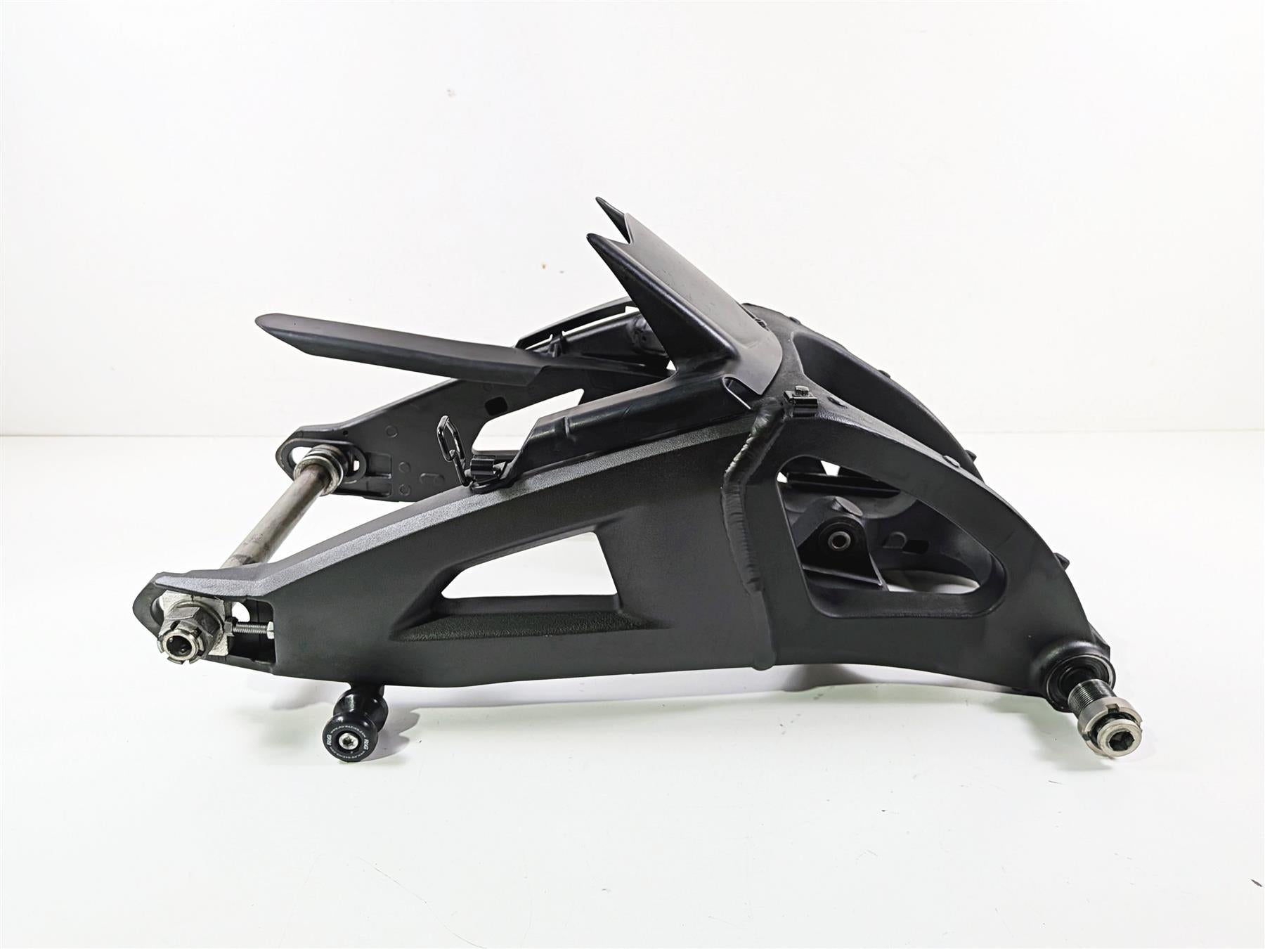 2022 Kawasaki ZX10R ZX1000 Ninja Rear Swingarm Swing Arm 33001-0724 {{ shop.shopifyCountryName }} - Mototech271