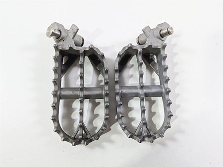 2019 BMW R1250GS K50 Enduro Front Foot Peg Rest Set 46718529843 46718529844 {{ shop.shopifyCountryName }} - Mototech271