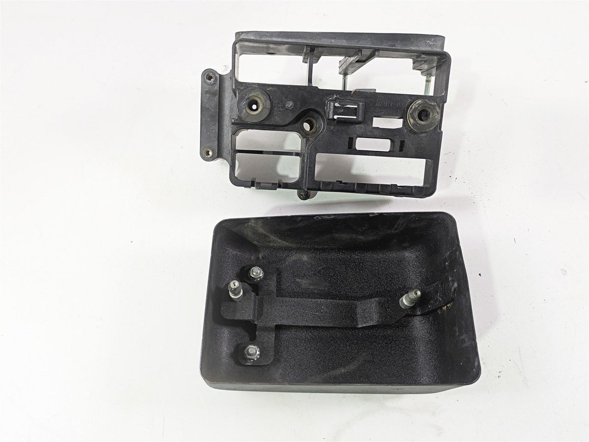 2010 Harley Dyna FXDB Street Bob Electrical Carrier & Wrinkled Cover 70367-04B {{ shop.shopifyCountryName }} - Mototech271