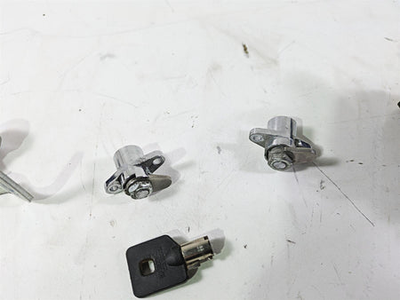 2008 Harley Touring FLHTCU E-Glide 105TH Ignition Switch Key Lock Set 71572-06 {{ shop.shopifyCountryName }} - Mototech271
