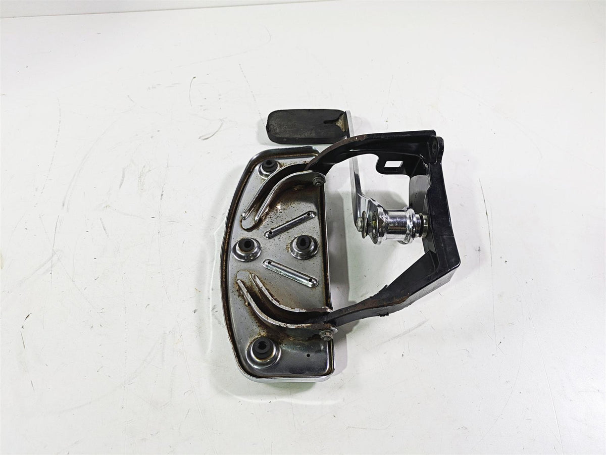 2004 Harley FLSTCI Softail Heritage Front Right Floor Board & Brake 50600026 {{ shop.shopifyCountryName }} - Mototech271