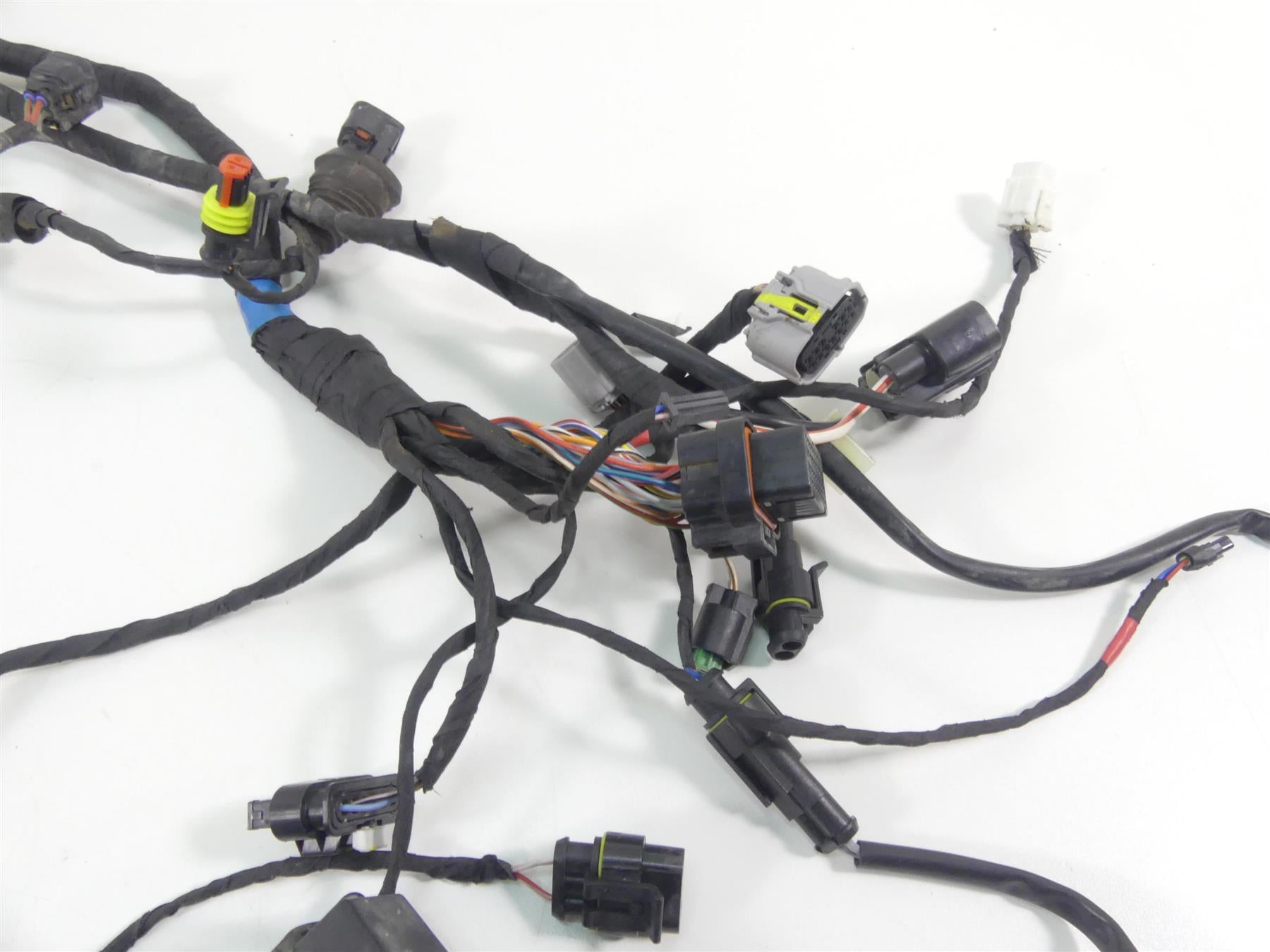 2021 Aprilia Tuono 660 Main & Engine Wiring Harness Loom 2D000680 2D000459 {{ shop.shopifyCountryName }} - Mototech271
