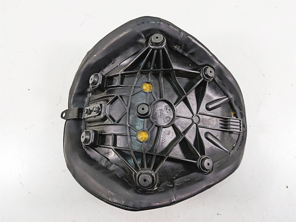 2020 Harley Softail FXBB Street Bob Oem Rider Driver Seat Saddle 52000264 {{ shop.shopifyCountryName }} - Mototech271