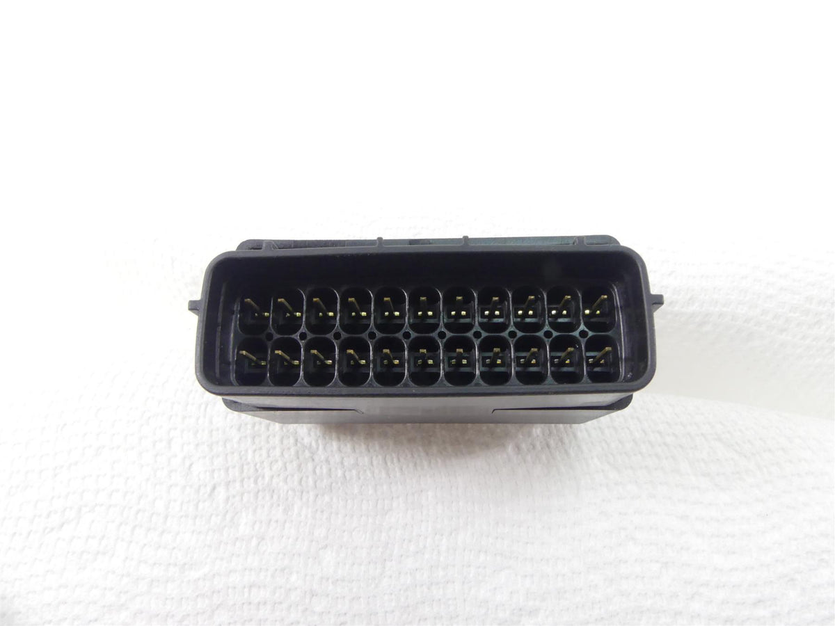2003 Honda VT1100 C2 Shadow Sabre Cdi Ecm Engine Control Module 30410-MCK-A01 {{ shop.shopifyCountryName }} - Mototech271