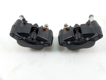 2010 Harley FXDF Dyna Fat Bob Nice Front Brake Caliper Set 44046-08 {{ shop.shopifyCountryName }} - Mototech271